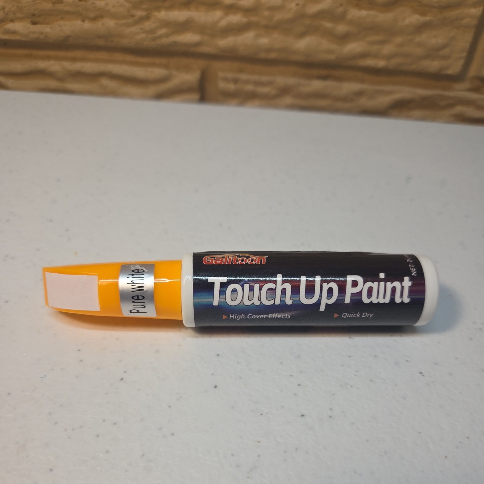 Waterproof White Car Scratch Repair Paint Pen – Quick-Dry & Fade Resistant