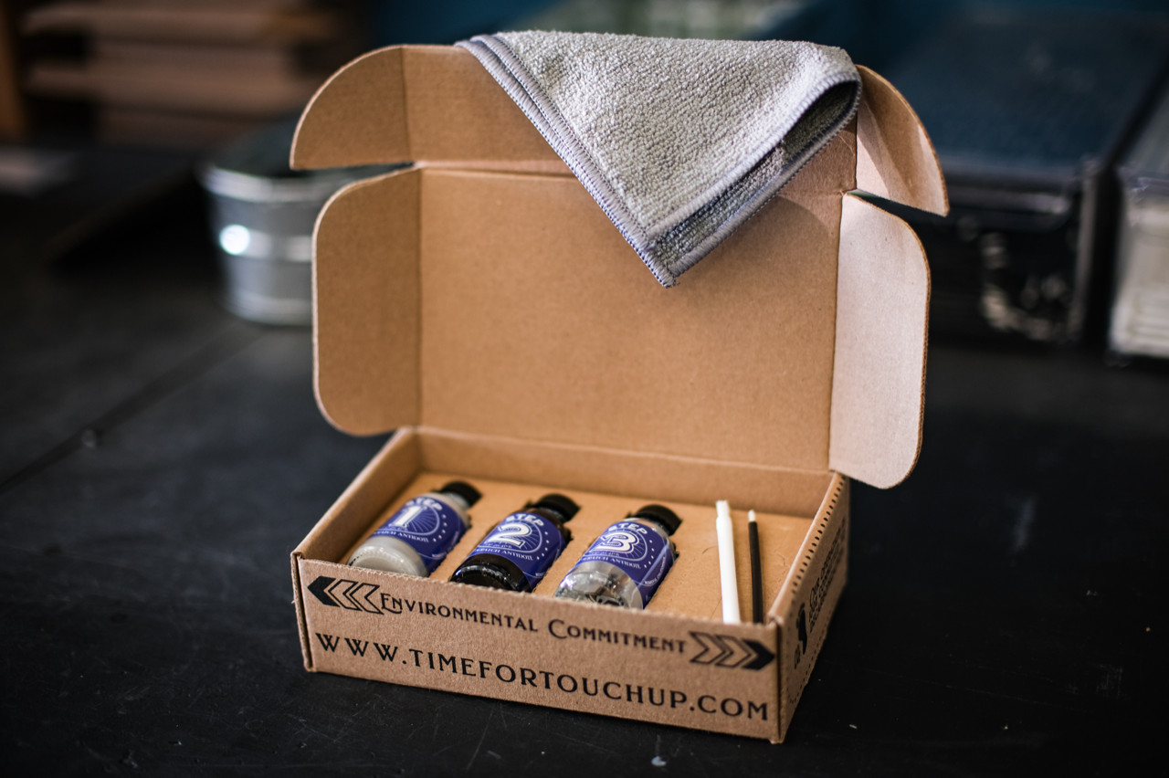 2014 Mercedes-Benz G-Class Touch-Up Paint Kit
