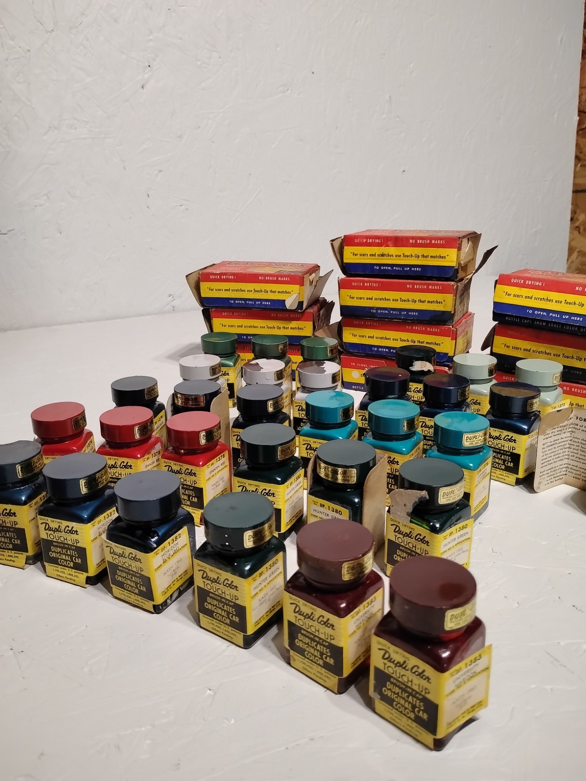 Dupli-Color Touch-Up VTG -30 Paint Bottles Lot – Mostly 1950’s NASH – Empty/Dry
