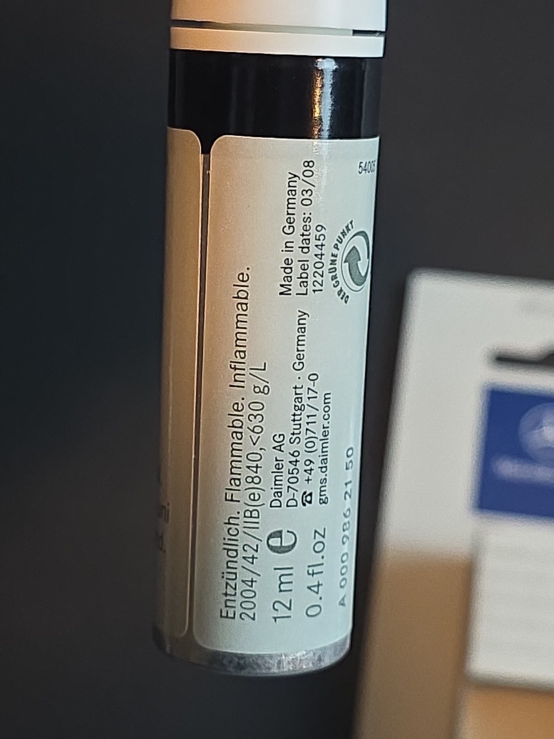 Mercedes-Benz Genuine Touch-Up Paint Stick Black, Schwarz 9040 Color OE 12ml 0.4