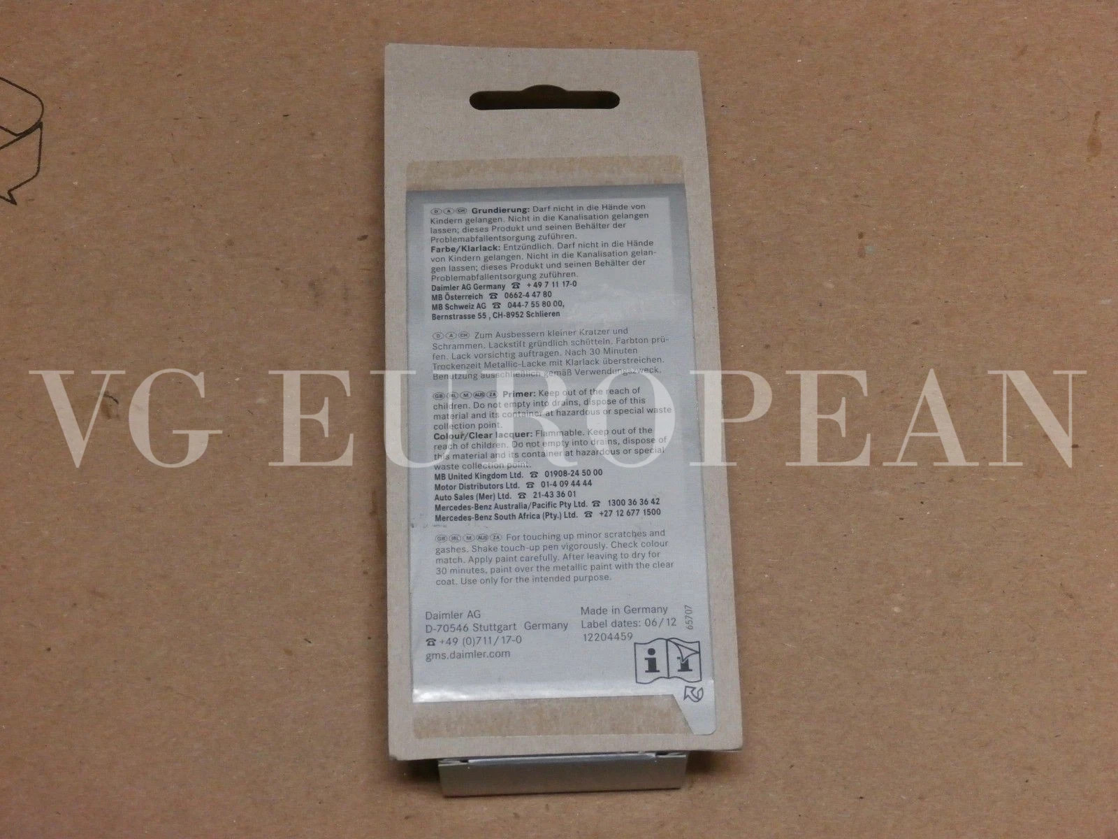 Mercedes-Benz Genuine Touch-Up Paint Stick Set 9799 Diamond White Metallic (799)
