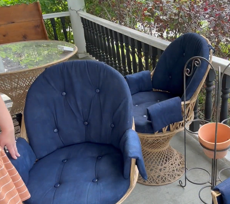 Navy Fabric Spray Paint Indoor/Outdoor Furniture Cushions Pillow Restore Coating