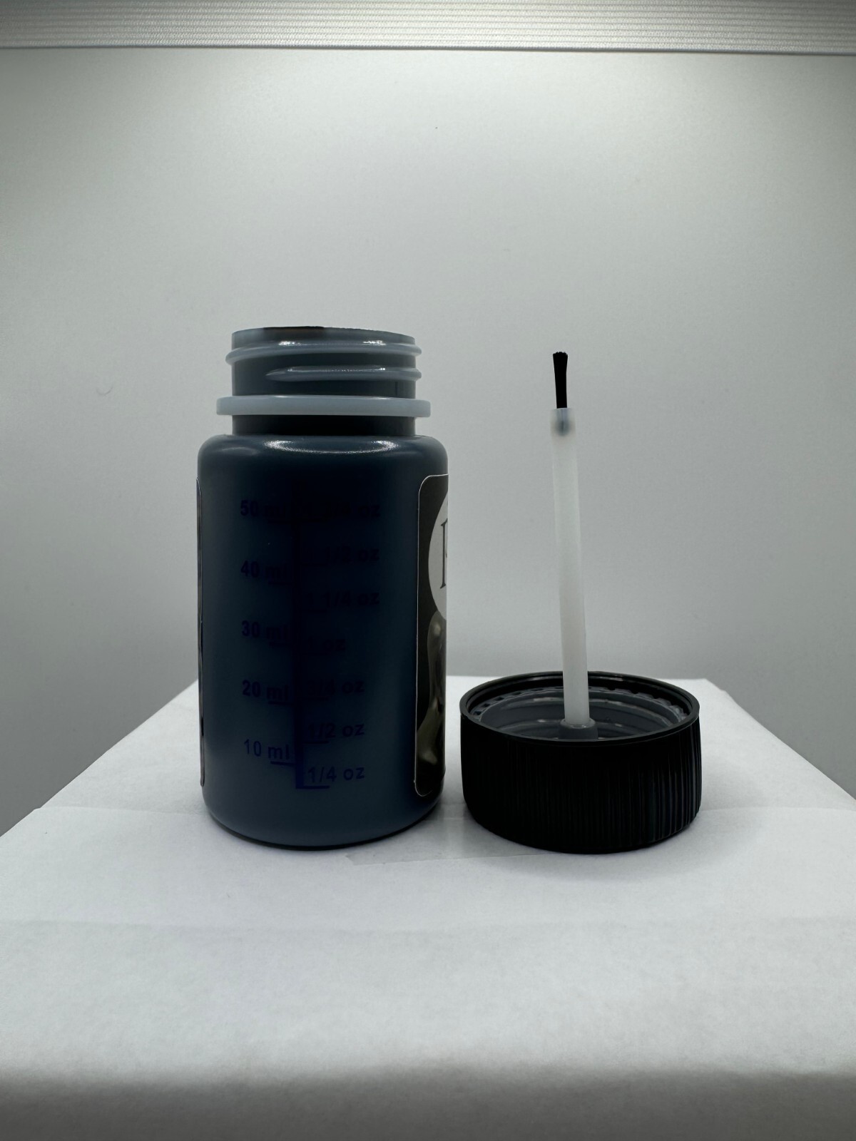 Touch up Paint – BMW Jet Black – Color Code: 668 – 2oz – w/ brush