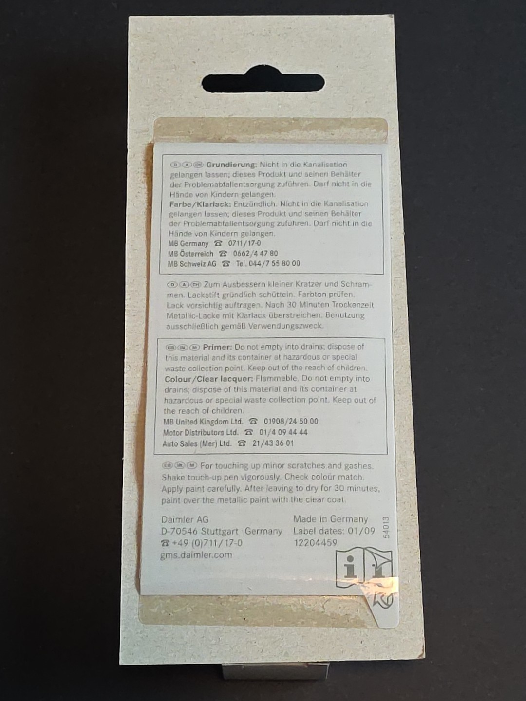 Mercedes-Benz Genuine Touch-Up Paint Stick Black, Schwarz 9040 Color OE 12ml 0.4