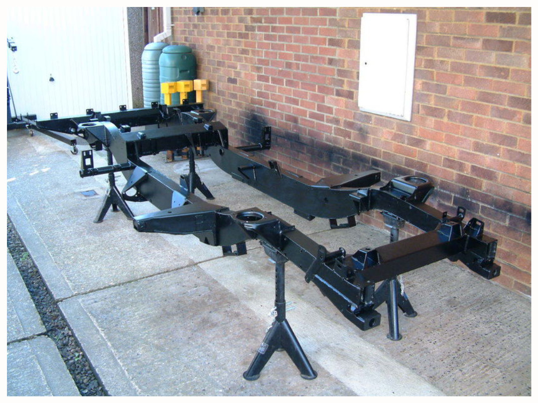 Satin Black Frame Chassis Spray Paint, Hard Surfaces Rust Salt Resistant Coating