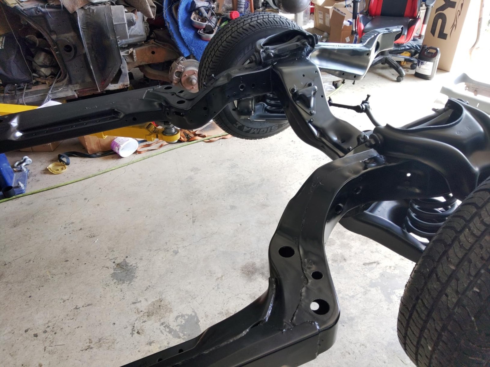 Satin Black Epoxy – Frame & Chassis Spray Paint Durable All Conditions One-Step
