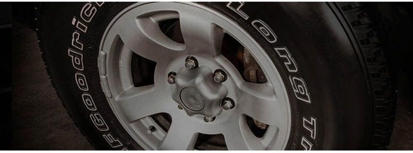 Durable Silver Wheel Coating Paint – 12 oz. Easy Application for Car Enthusiasts