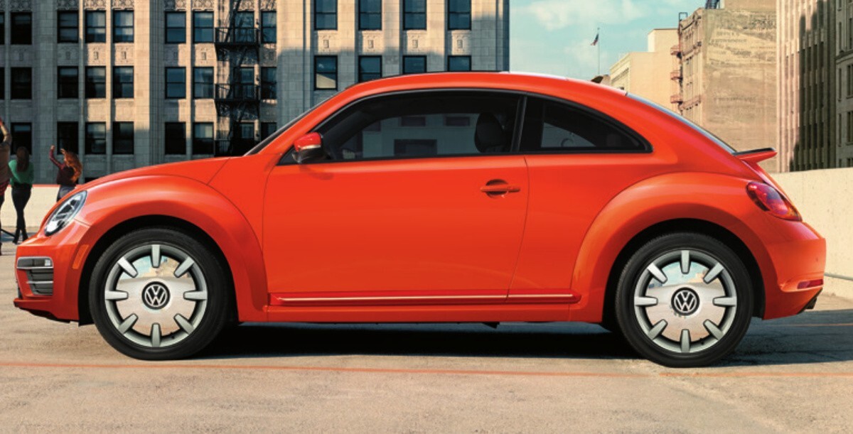 Touch Up Paint for Volkswagen paint code LB2Y, Habanero Orange.
