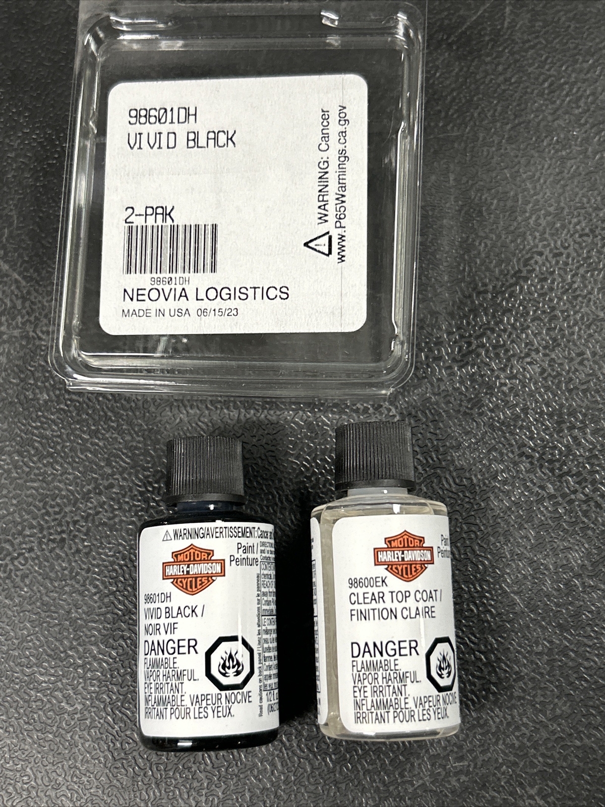 HARLEY-DAVIDSON VIVID BLACK Touch up paint with brush 98601DH