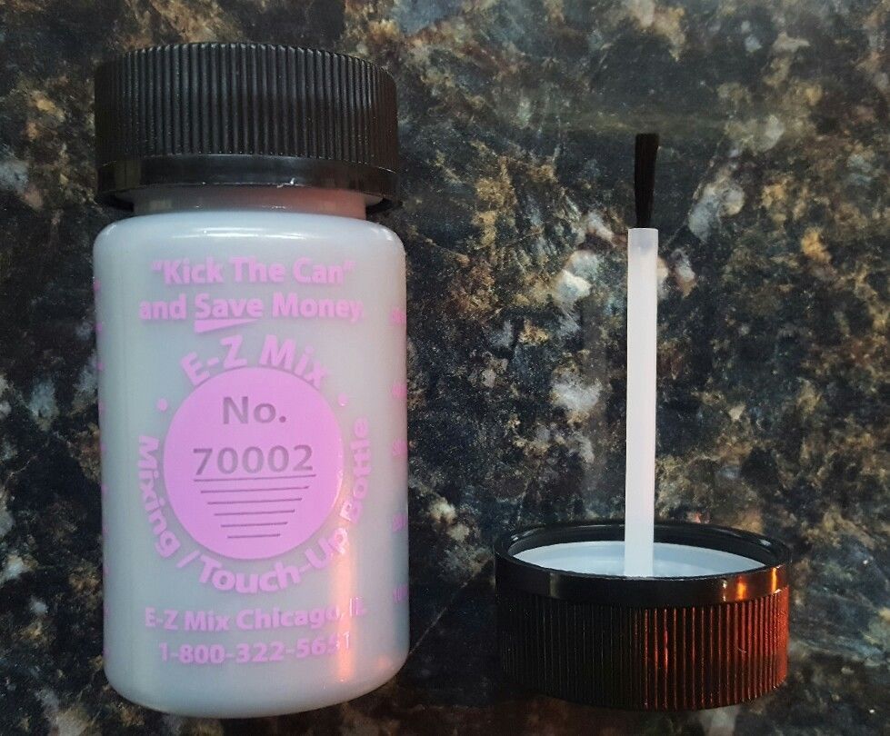 PRIMER FOR AUTOMOTIVE TOUCH UP REPAIRS. 1 OUNCE SIZE