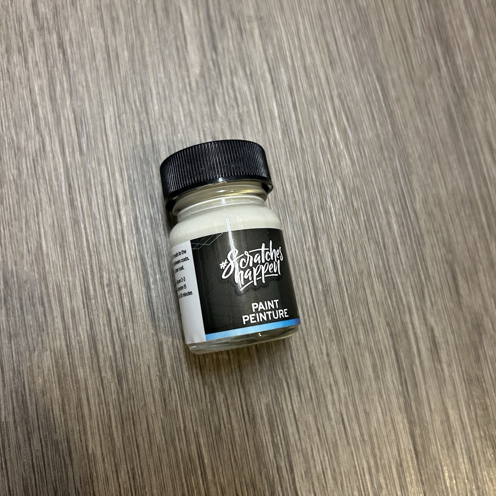 Scratches Happen Touch-Up Paint Color Match BMW (60) (W) 850 (I) 0.5 fl oz 15 ml