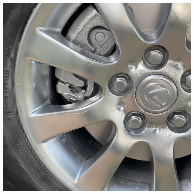 Metallic Smooth Chrome Spray Paint Wheels Metal Fiberglass Scratch Resistant 2PK