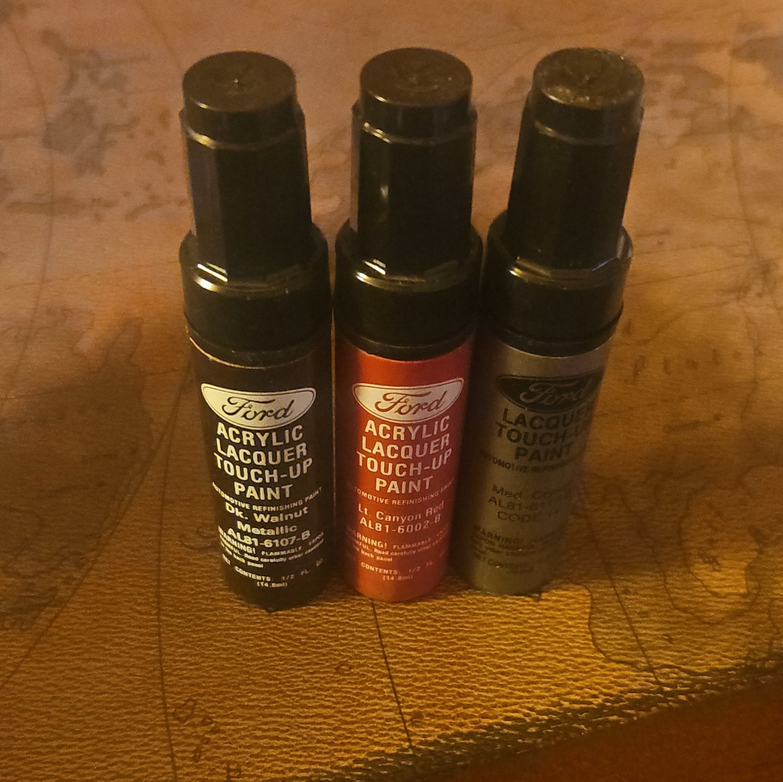 Ford Lacquer Touch Up Paint Set of 3 Colors for Ford Cars