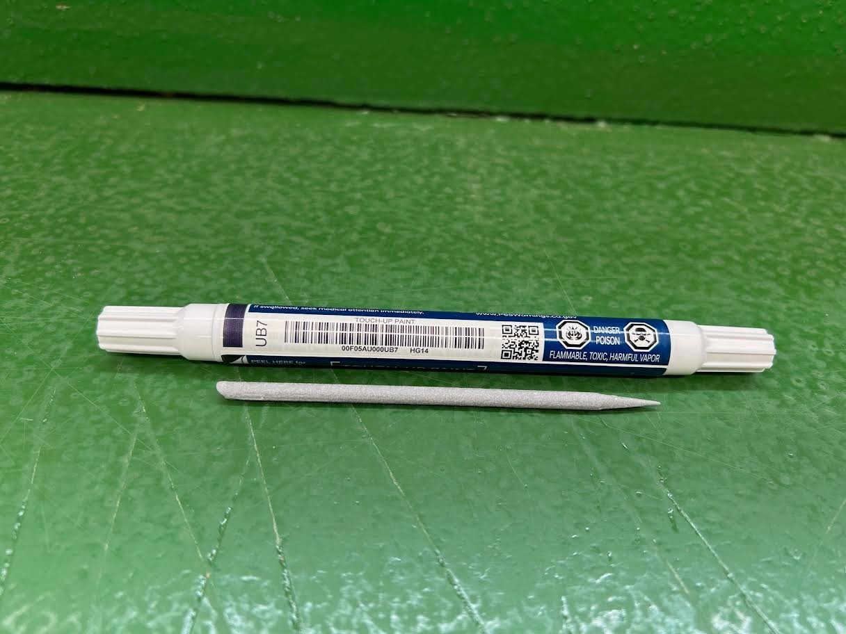 Hyundai 00F05AU000UB7 Moonlight Cloud UB7 Touch-Up Paint Pen New, Genuine