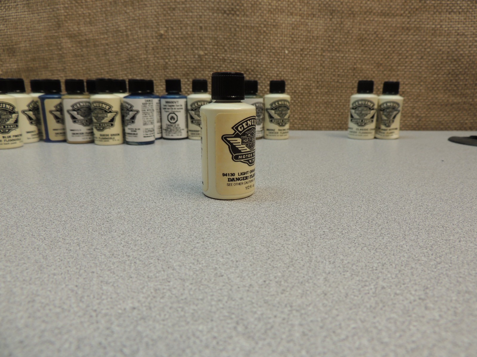 (LOT OF 21) NOS HARLEY-DAVIDSON TOUCH-UP PAINT .5 FL OZ BOTTLES BRUSH APPLICATOR
