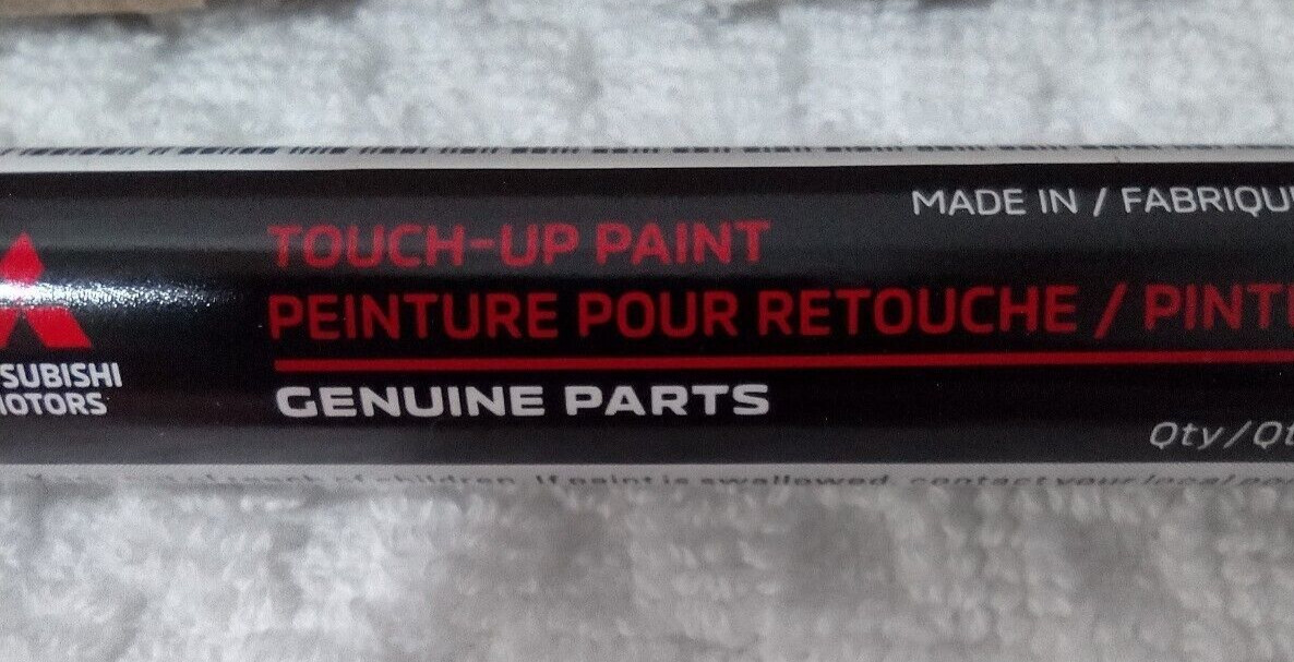 TOUCH UP PAINT PEN/Mitsubishi/ MZ321000/ W85/ White Diamond/ 2022 Metallic