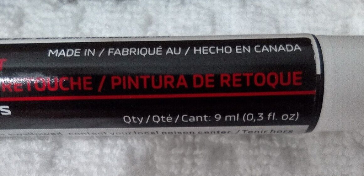 TOUCH UP PAINT PEN/Mitsubishi/ MZ321000/ W85/ White Diamond/ 2022 Metallic