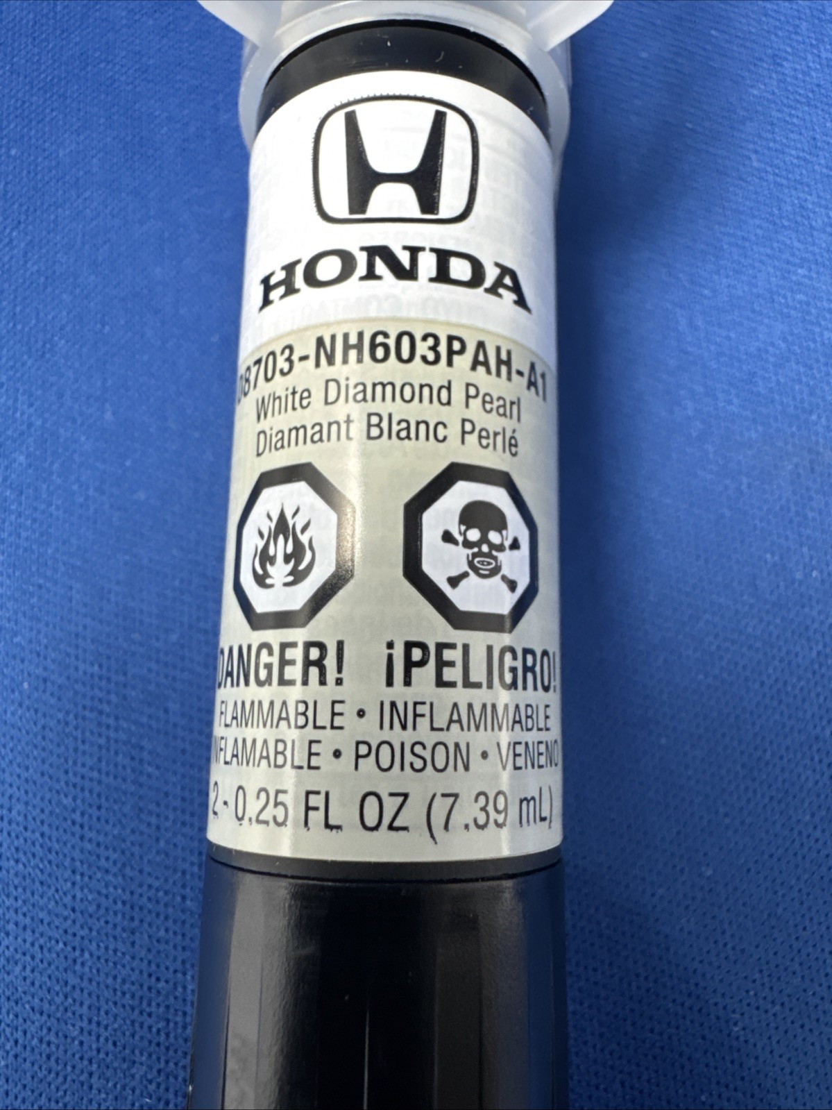 Honda genuine touch-up paint pen White Diamond Pearl (paint code NH603P)