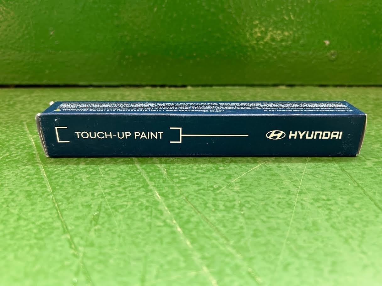 Hyundai 00F05AU000UB7 Moonlight Cloud UB7 Touch-Up Paint Pen New, Genuine