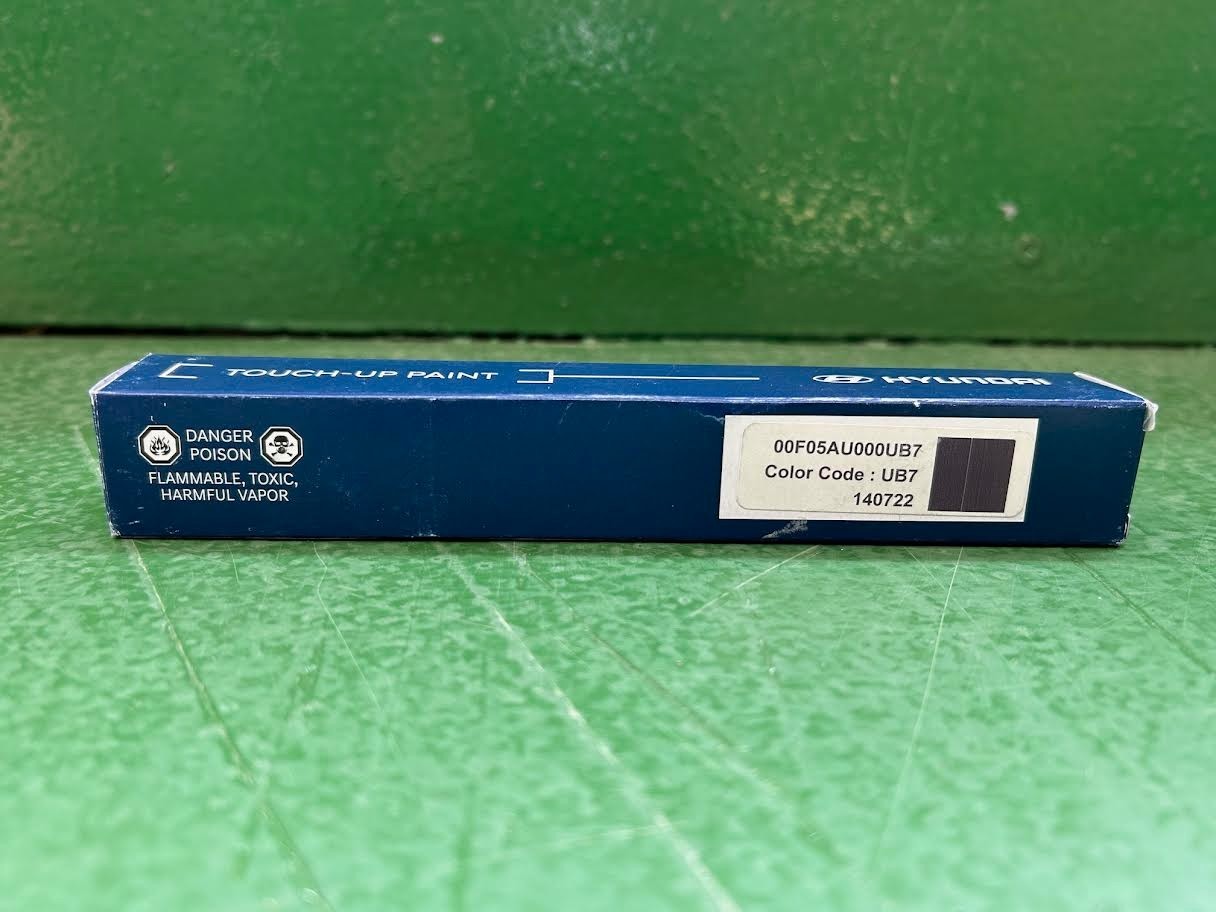 Hyundai 00F05AU000UB7 Moonlight Cloud UB7 Touch-Up Paint Pen New, Genuine