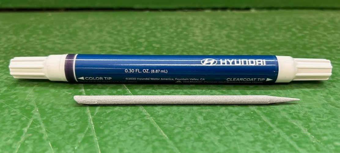Hyundai 00F05AU000UB7 Moonlight Cloud UB7 Touch-Up Paint Pen New, Genuine