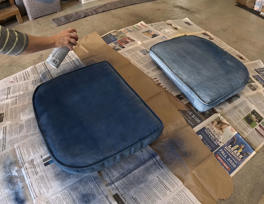 Navy Fabric Spray Paint Indoor/Outdoor Furniture Cushions Pillow Restore Coating