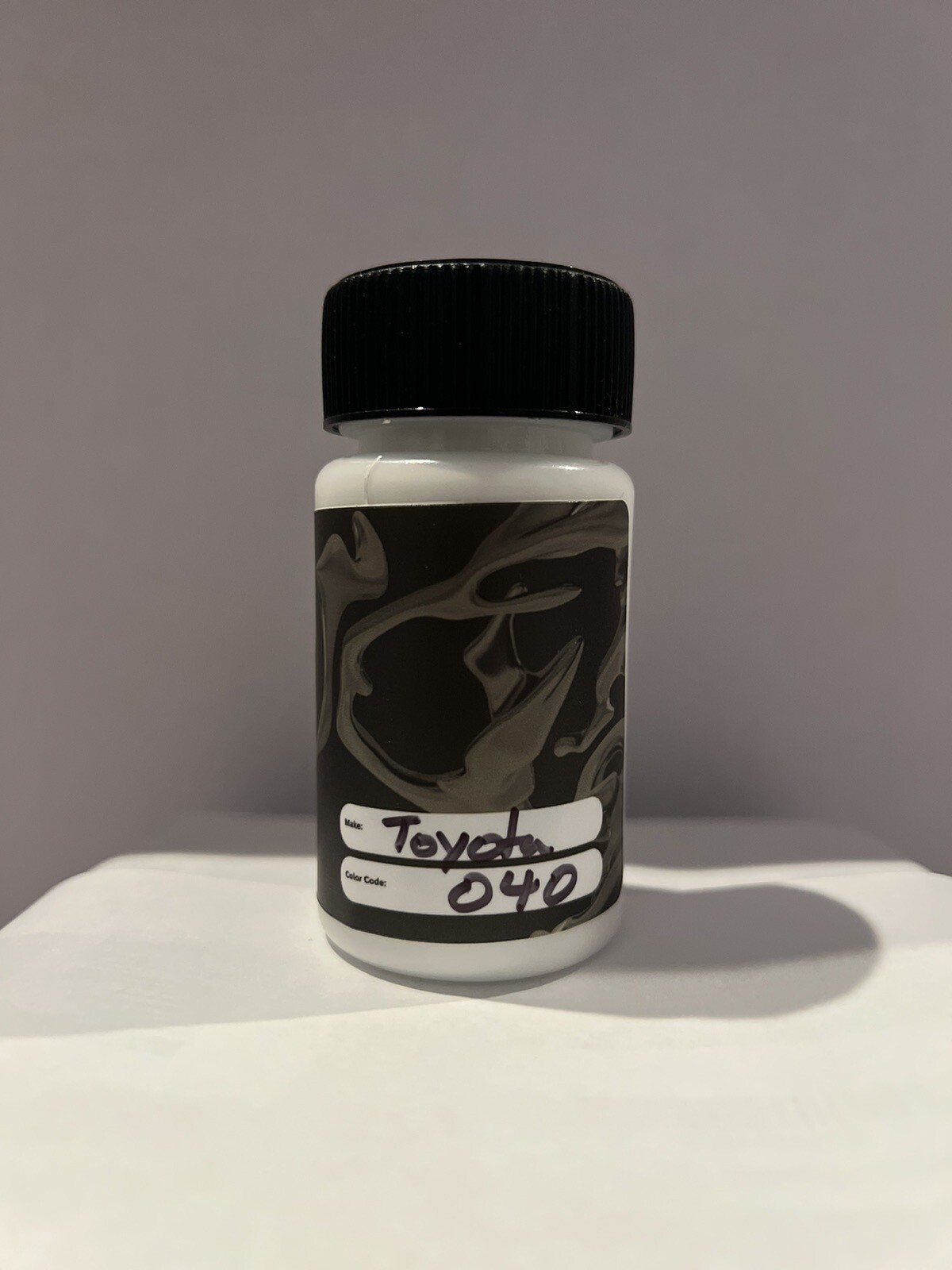 Touch up Paint – Toyota Super White – Color Code: 040 – 2oz – w/ brush