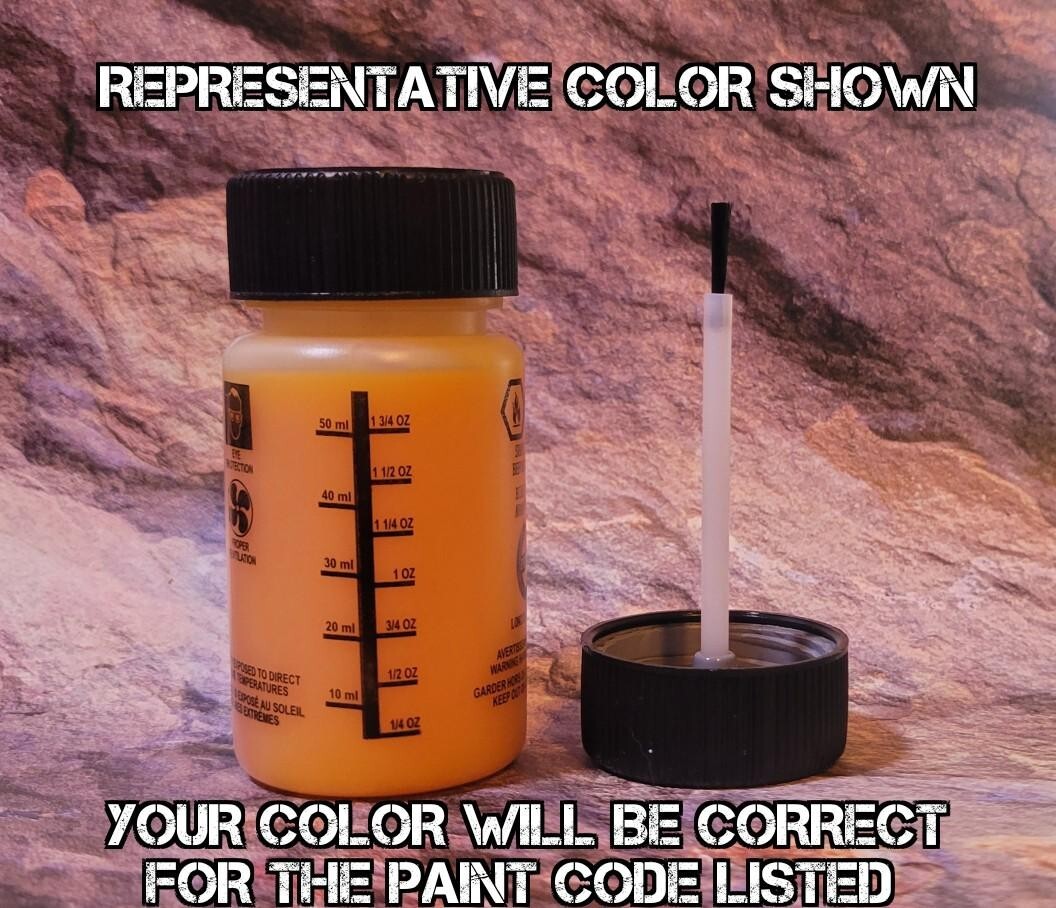 Touch Up Paint for Harley paint code S28380, Chrome Yellow.