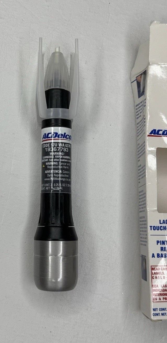 Touch Up Paint Cyber Gray Metallic 57U WA637R & Clear Coat GM ACDelco
