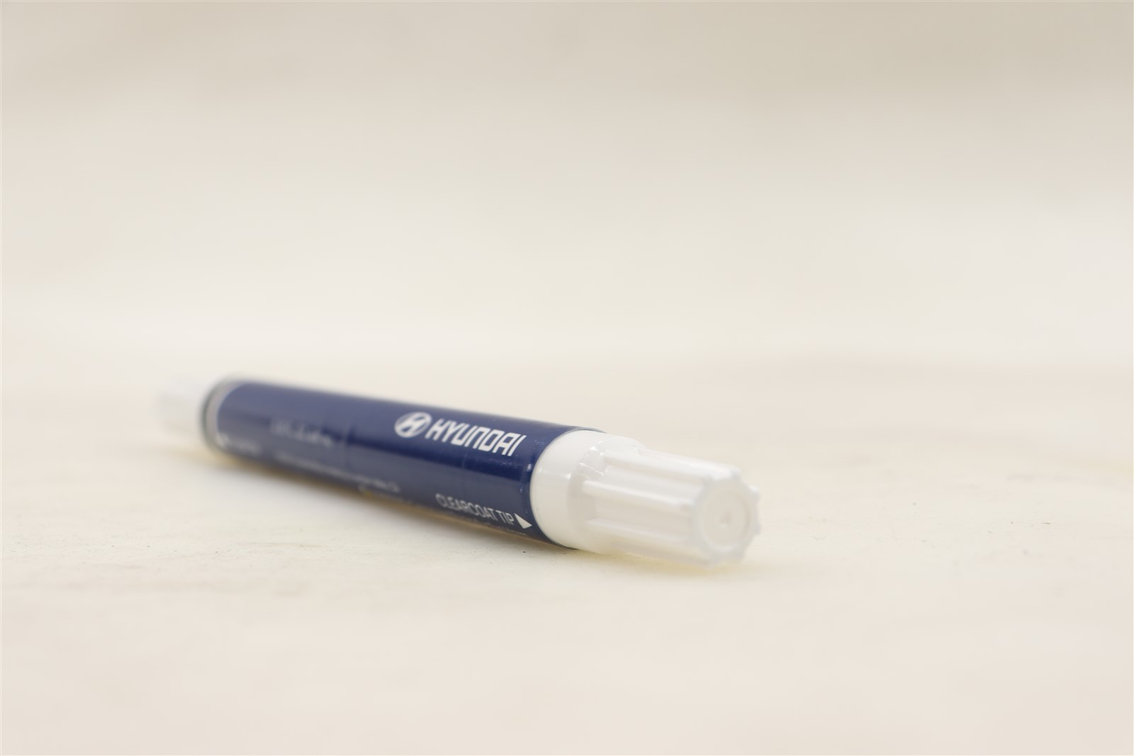 NEW OEM Touch Up Paint Pen Abyss Black for Hyundai Paint Code A2B 00F05AU000A2B