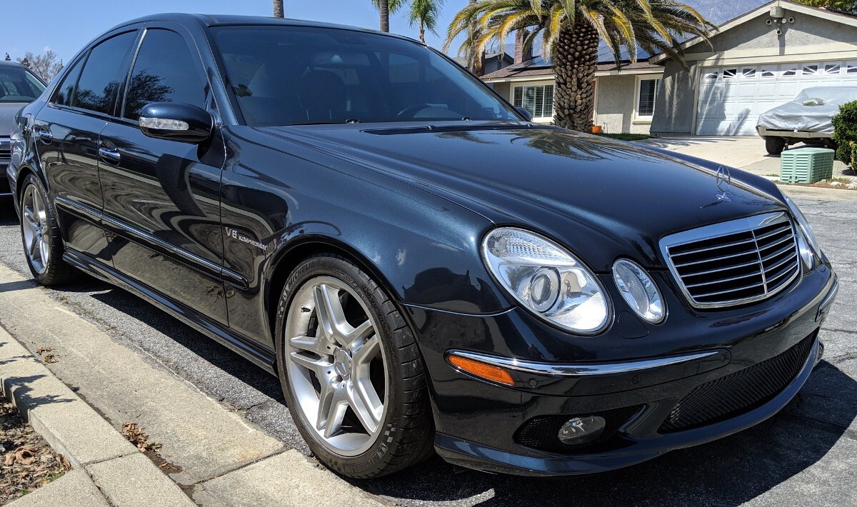 Touch Up Paint for Mercedes Benz paint code 189, Black Opal.